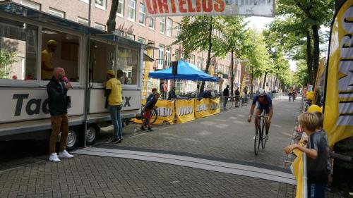 Photo Ronde van de Orteliusstraat by William van der Moolen
